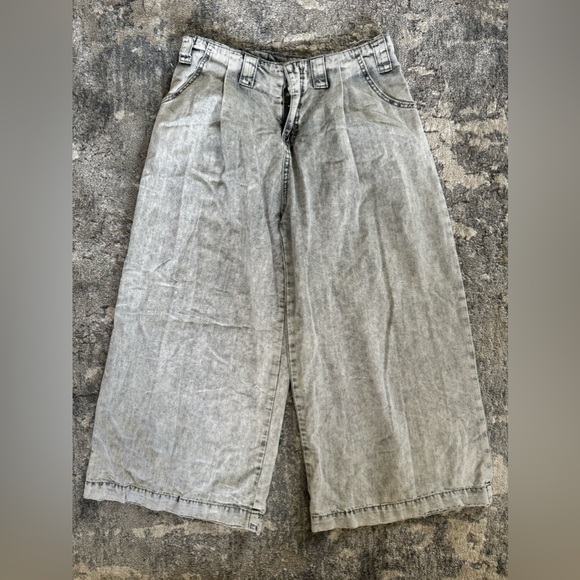 ONE TEASPOON acid wash paperbag waist wide leg jeans - Picture 2 of 6